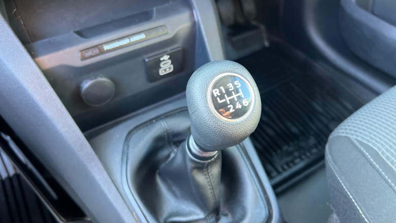 Ford Transit Courier Petrol 1.0 EcoBoost Leader Van